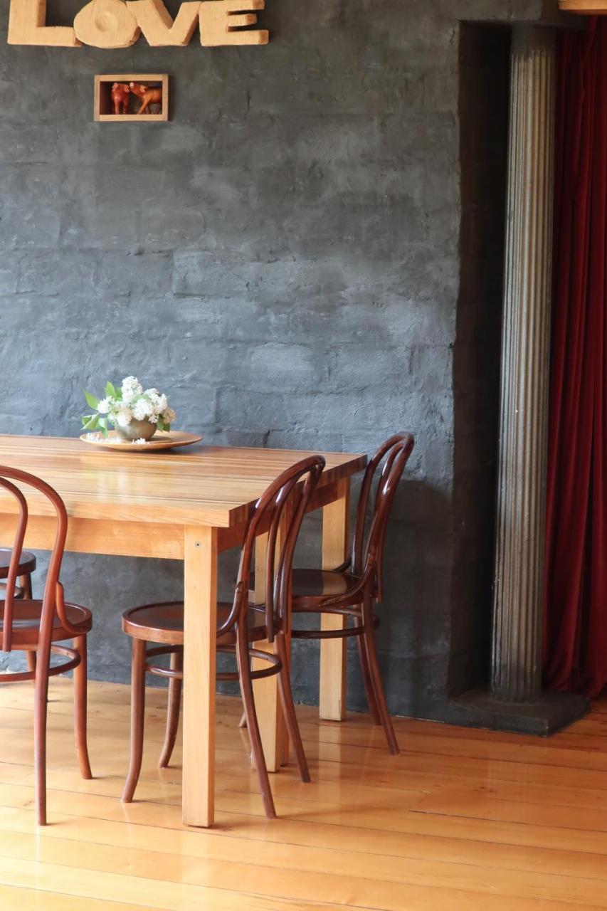 Cherry Top Farmstay - Boutique Eco Village Lilydale Ngoại thất bức ảnh