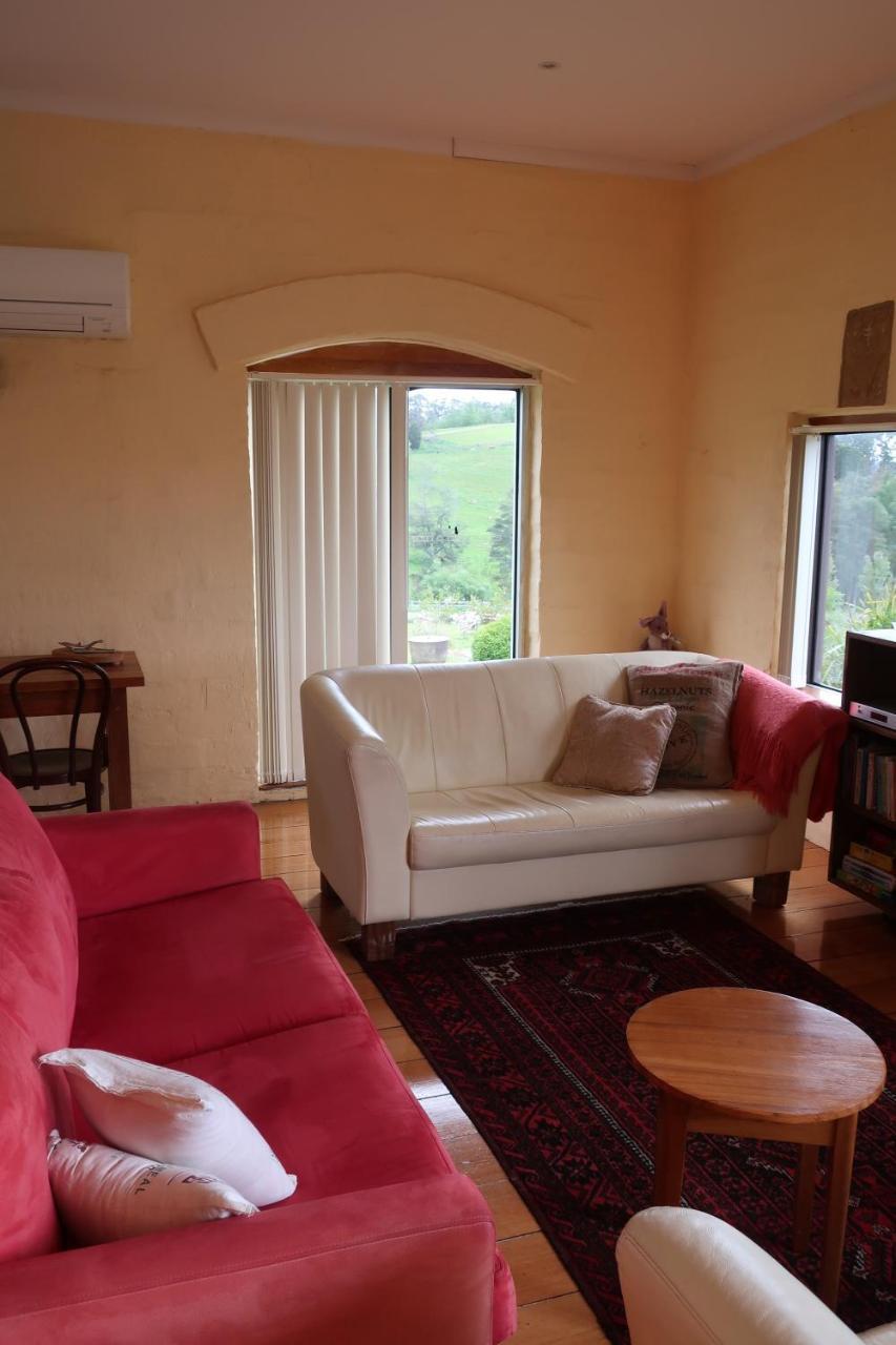 Cherry Top Farmstay - Boutique Eco Village Lilydale Ngoại thất bức ảnh